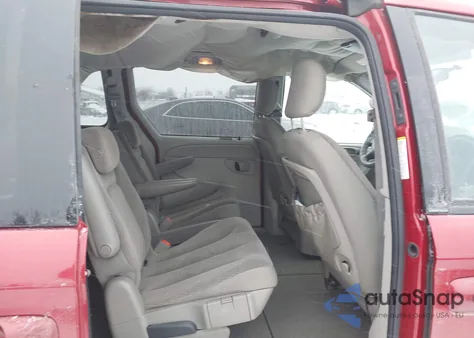 2005 Dodge Grand Caravan Sxt z USA, uszkodzony, nr VIN 2D4GP44L15R525641